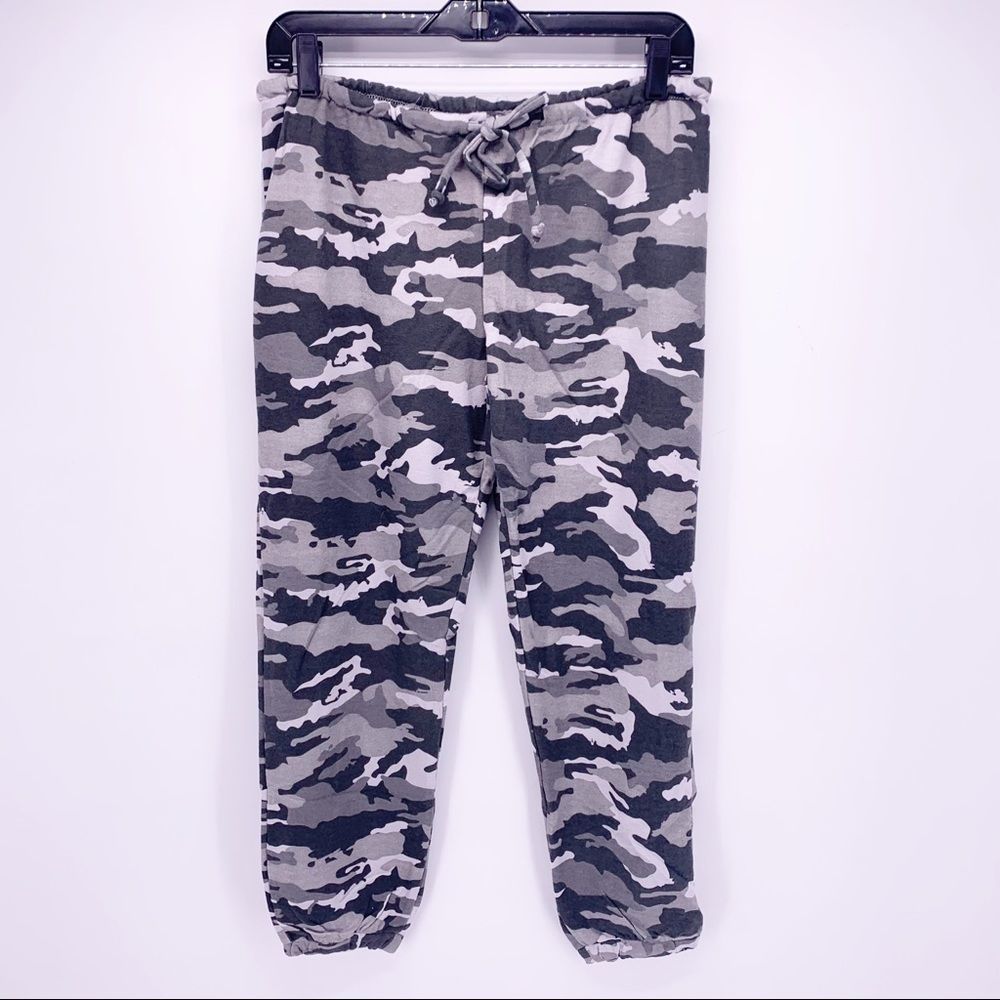 NEW Chaser Gray Camo Sweatpants